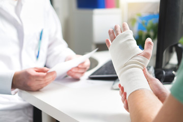 Acute injury treatment including sprains and fractures at Covenant Clinic