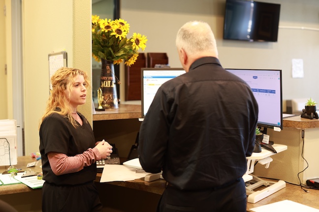 Covenant Clinic urgent care treatment room in Las Cruces